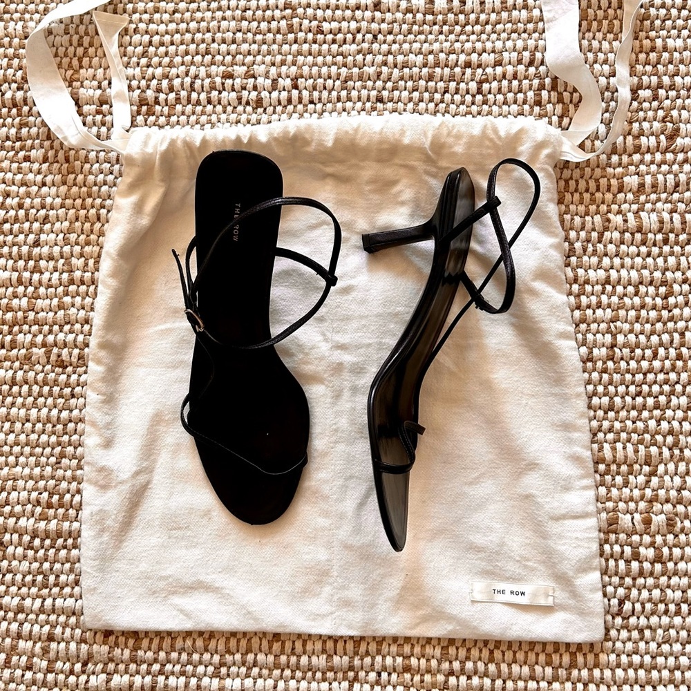 THE ROW Bare Black Leather Heel Sandal sz 38